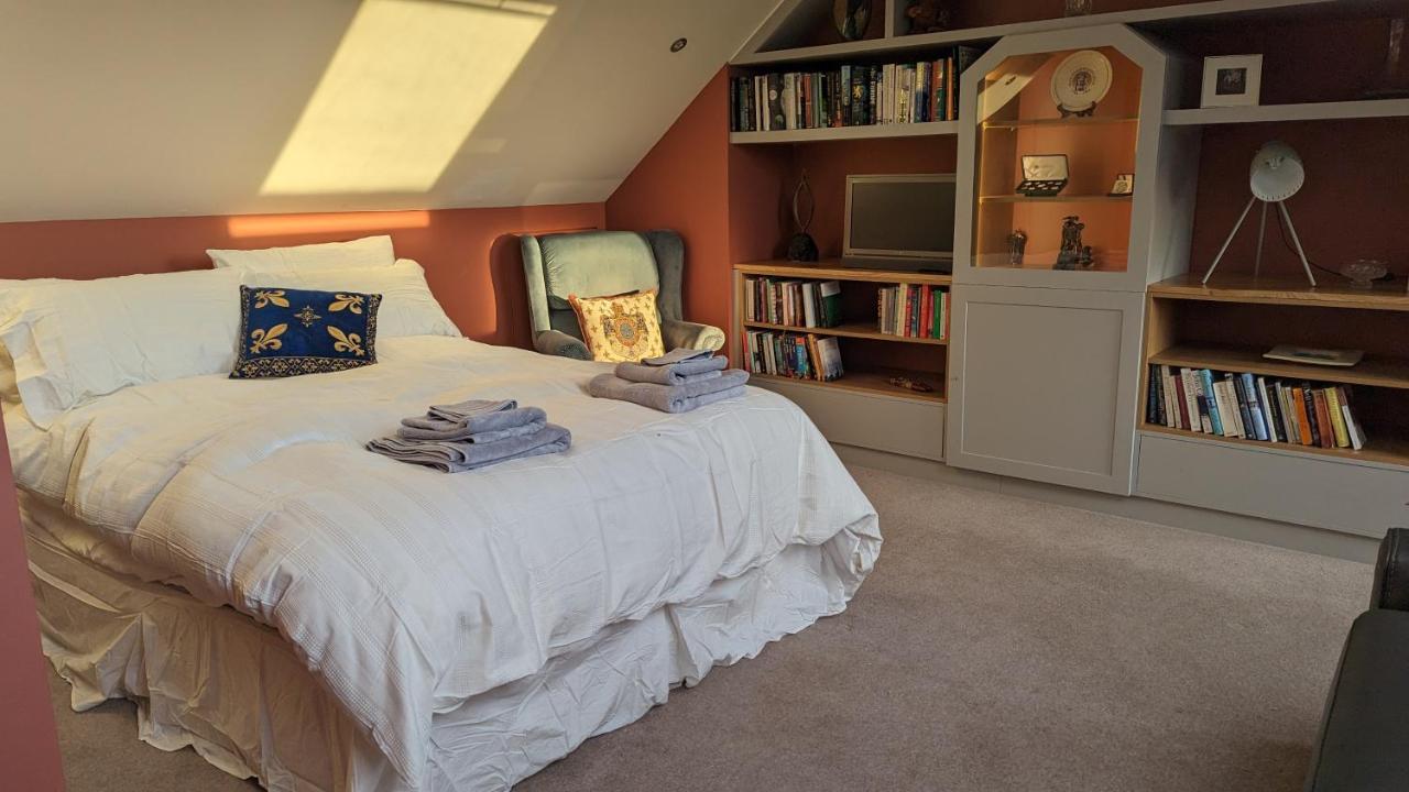 메이누스 Elegant Relaxed Studio B&B 외부 사진